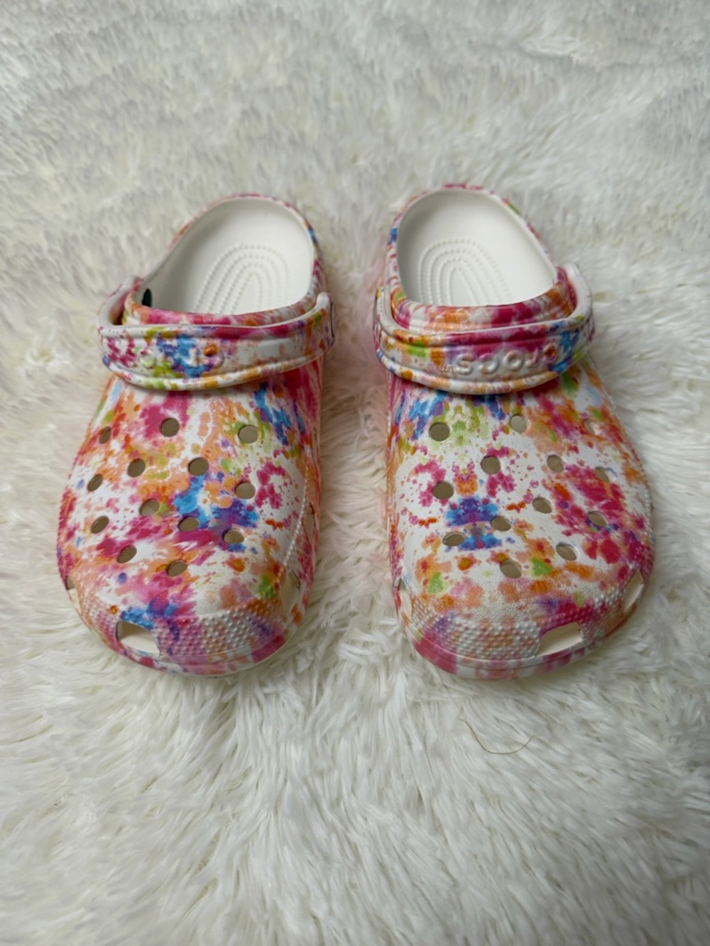 Women Tie-Dye Crocs Clog Sandals - White Multicolor Size 9 - Picture 2 of 9
